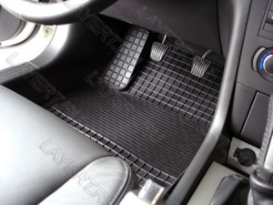 Коврики в салон на Audi A6 г.в.  04-11 с низ.бортиками 15мм резиновые (4шт) Seintex